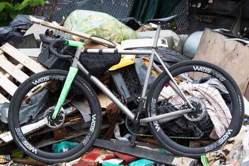 Readers’ Rides: Conor’s Weis MFG Hammer Ti Gravel Bike