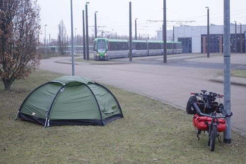 Workpacking: When an e-Cargo Bike Becomes a Mobile Home – Gunnar