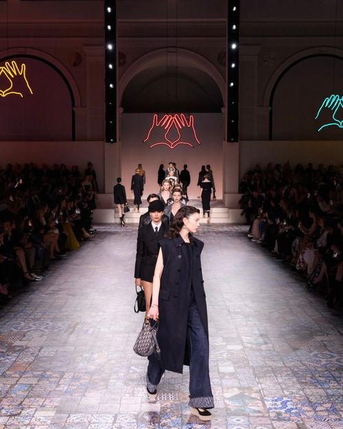 BUREAU BETAK / DIOR PRE-FALL 2024