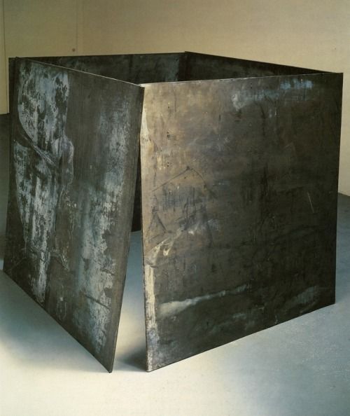 Richard Serra, One Ton Prop (House of Cards), 1966-69.