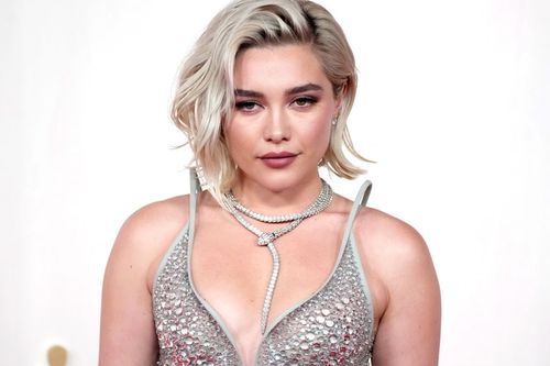 Florence Pugh Shares First Look at Marvel's 'Thunderbolts'