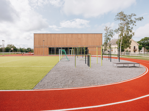 Skola Sillamē — «Lauder Architects»